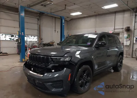 2024 Jeep Grand Cherokee Altitude X 4X4 from USA, damaged, VIN 1C4RJHAG2RC260667